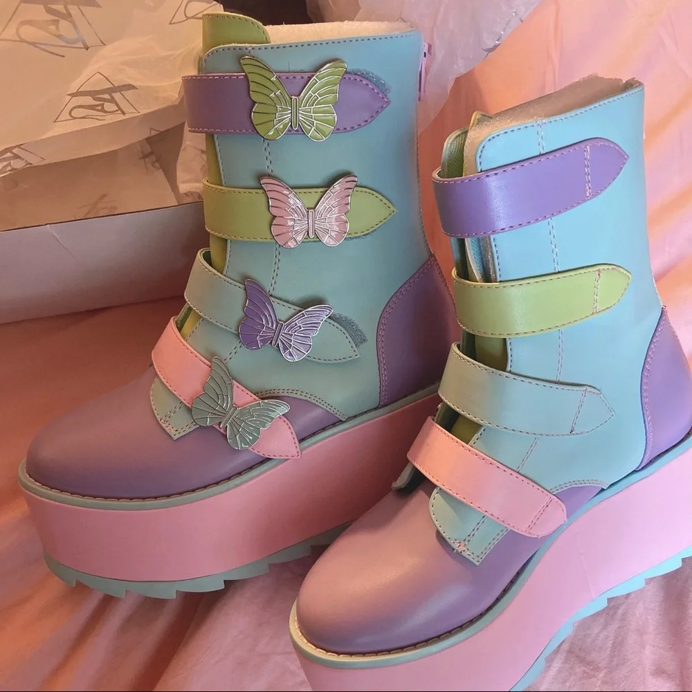 YRU Multicolor Platform Boots - Picture 3 of 3